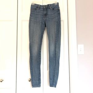Levi’s high rise legging jeans